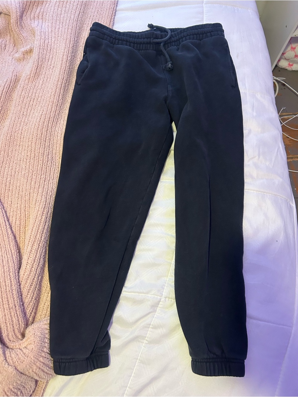 Aritzia Black Drawstring Jogger Pants